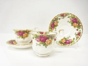 ROYAL ALBERT　ロイヤルアルバート　オールドカントリーローズ　カップ＆ソーサーペア　洋食器